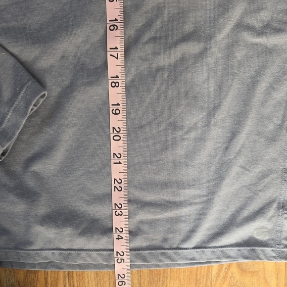 GAP Women's Charcoal Long Sleeve Tee - Picture 5 of 6